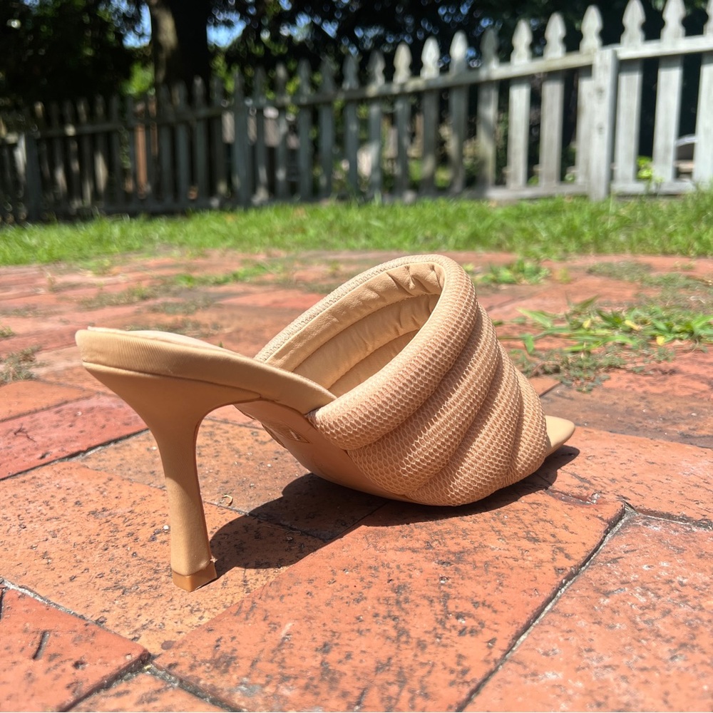 PrettyLittleThing Square-Toe Sandals - Picture 8 of 13